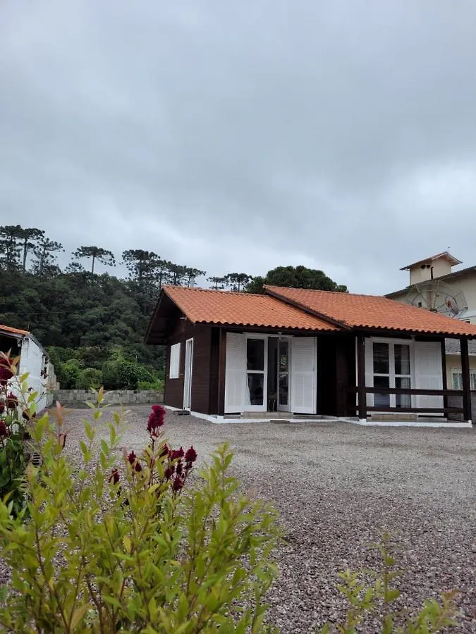 Cottage house 乌鲁比西